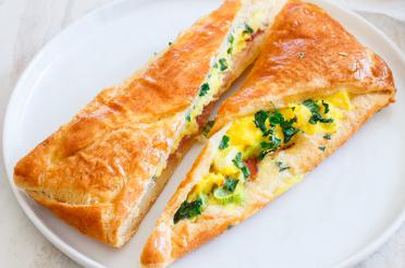 Ham and Gruyere Breakfast Roll with Eggs