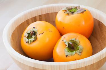 Bowl of Fuyr persimmons