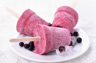 Berry Yogurt Ice Pops