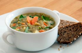 Split Pea Soup with Spinach